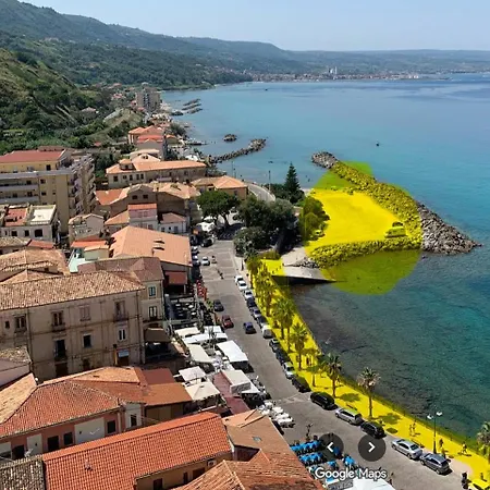 Exclusive 3* Pizzo (Calabria)
